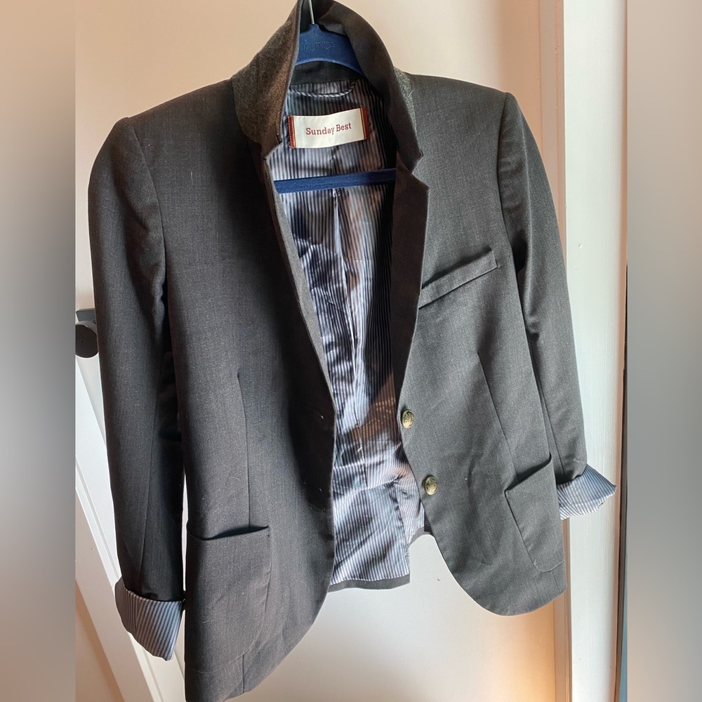 Aritzia- Sundays Best - Blazer and Pant Set